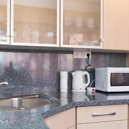 Saraj 4 Apartman